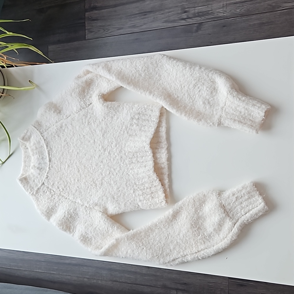 Fuzzy Winter Sweater - Urban Outfitters Mockneck White Sweater